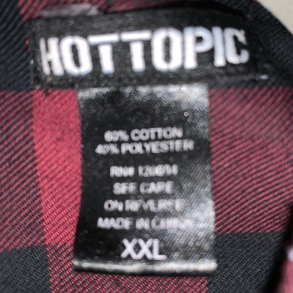 Hot Topic Women's Red and Black Plaid Button-Up Shirt - Picture 2 of 3